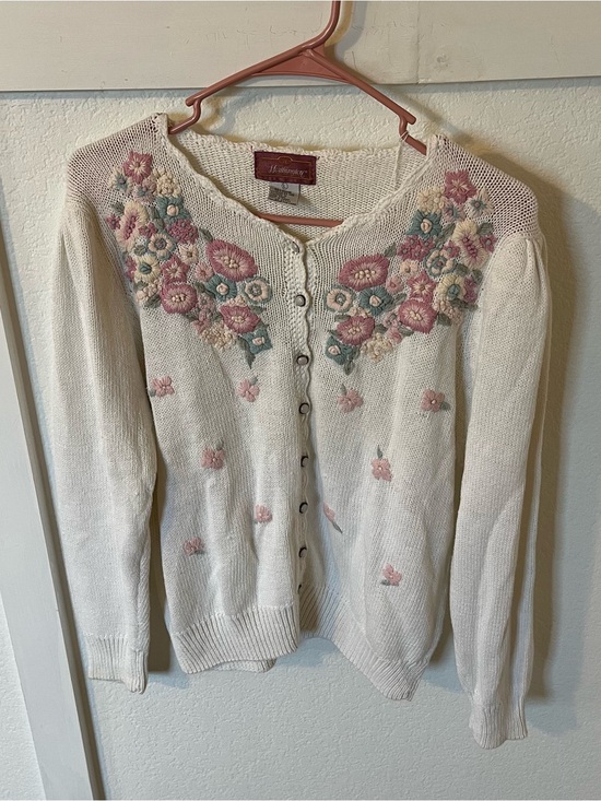 Worthington Sweaters - Vintage Worthington Women's Large Floral Knit Cardigan Sweater.
